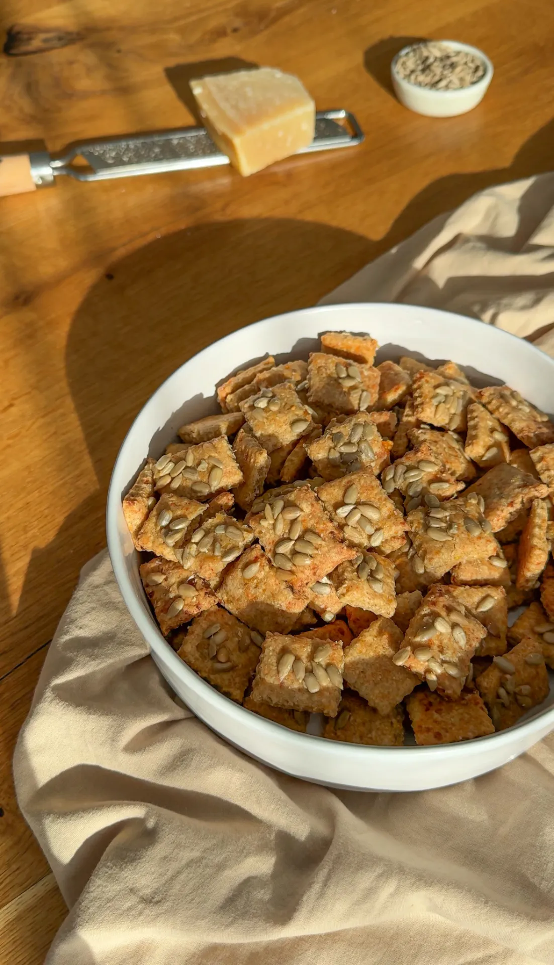 Crackers cu branza cottage - Rețetă | Colțul cu bunătăți